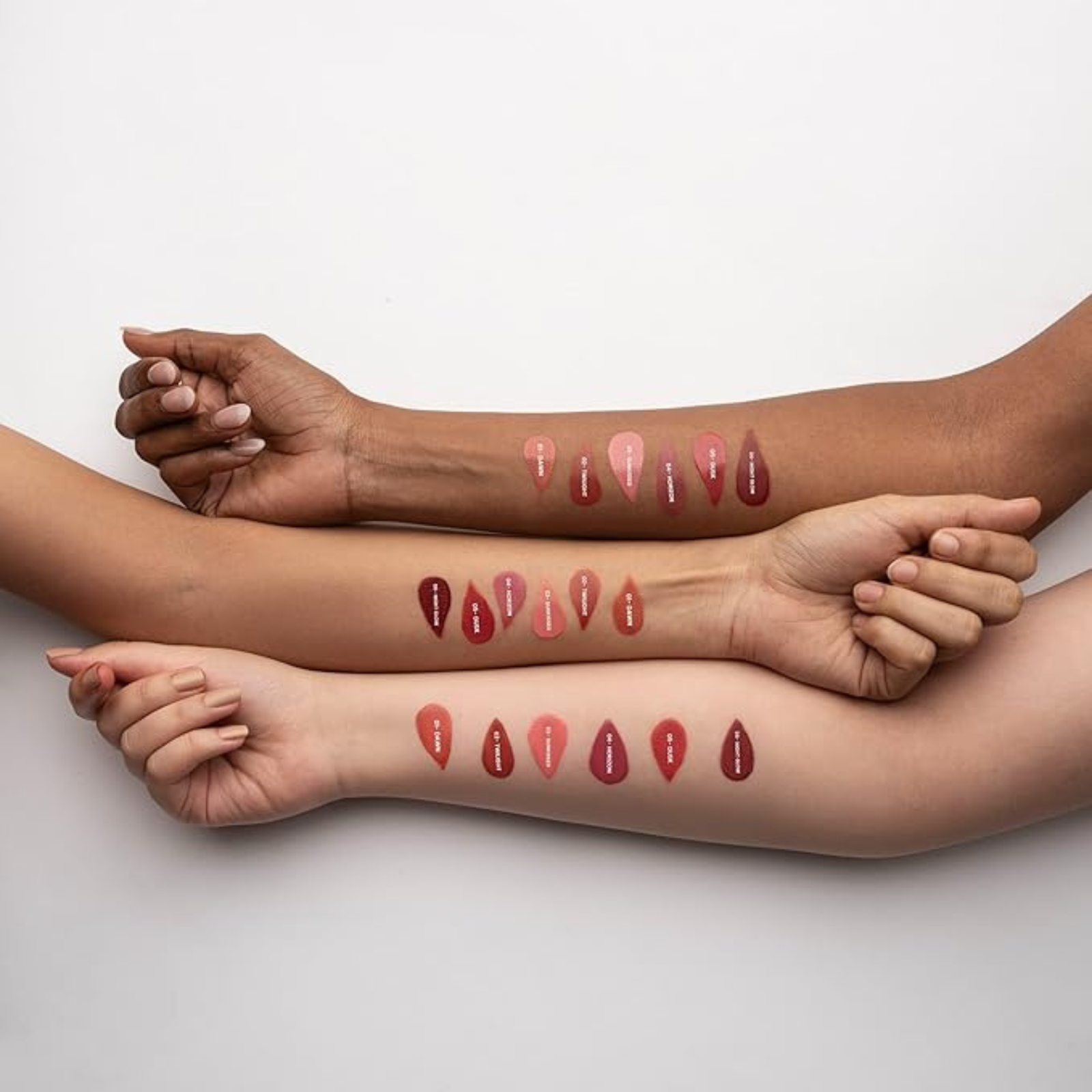 MARS Liquid Blush Hour (12 ml) (01-DAWN) | Dewy-Matte Finish | Highly Pigmented | Lightweight & Long-Lasting Formula | Effortless Application - Image 4